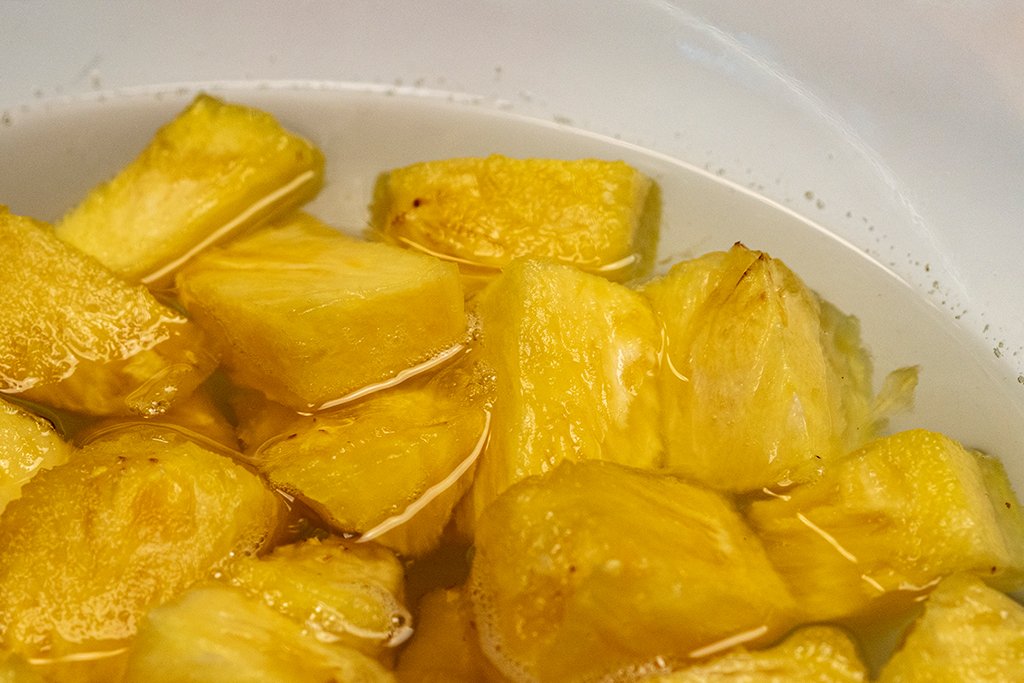 pineapple macerating