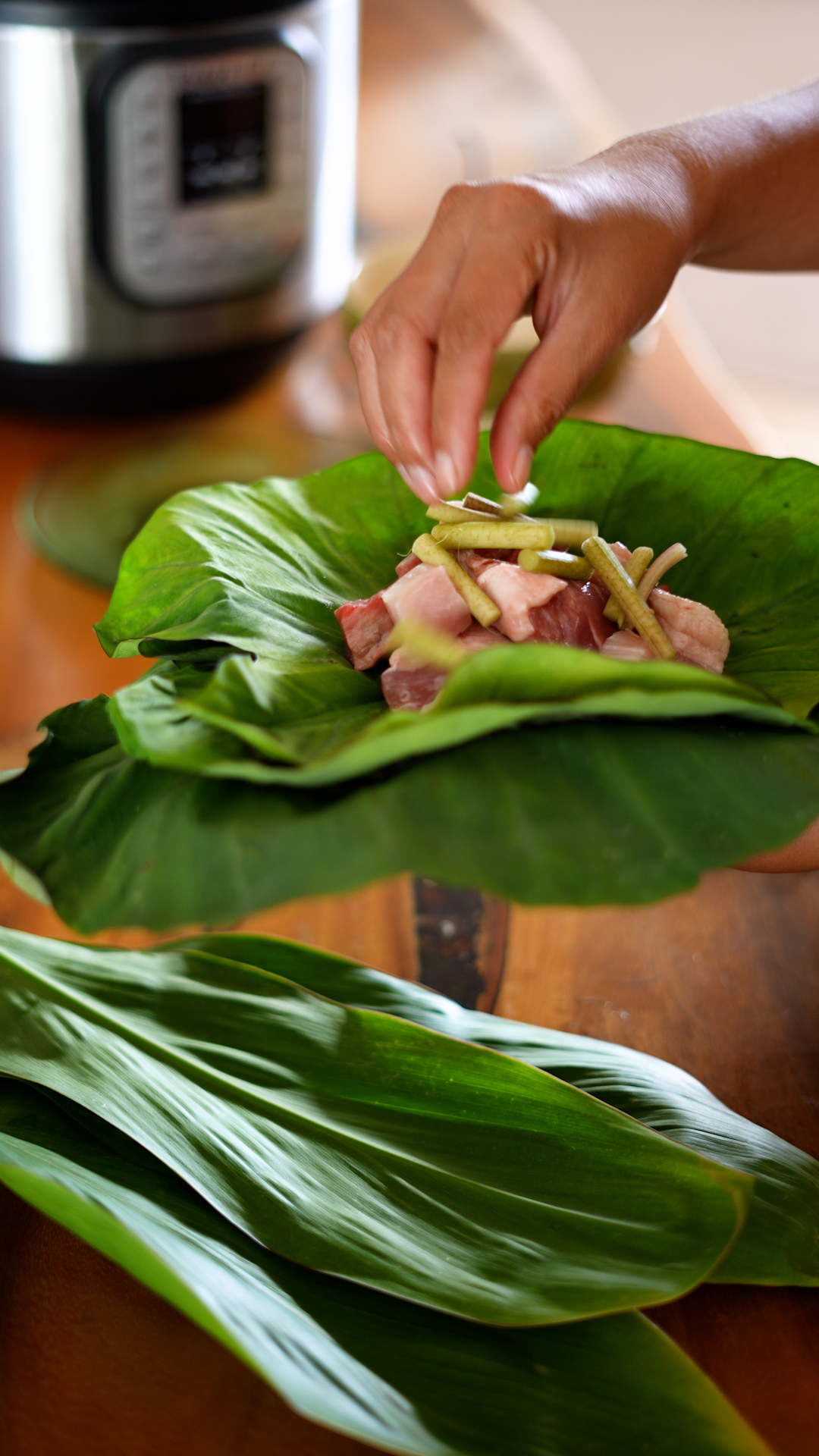 prepping lau lau