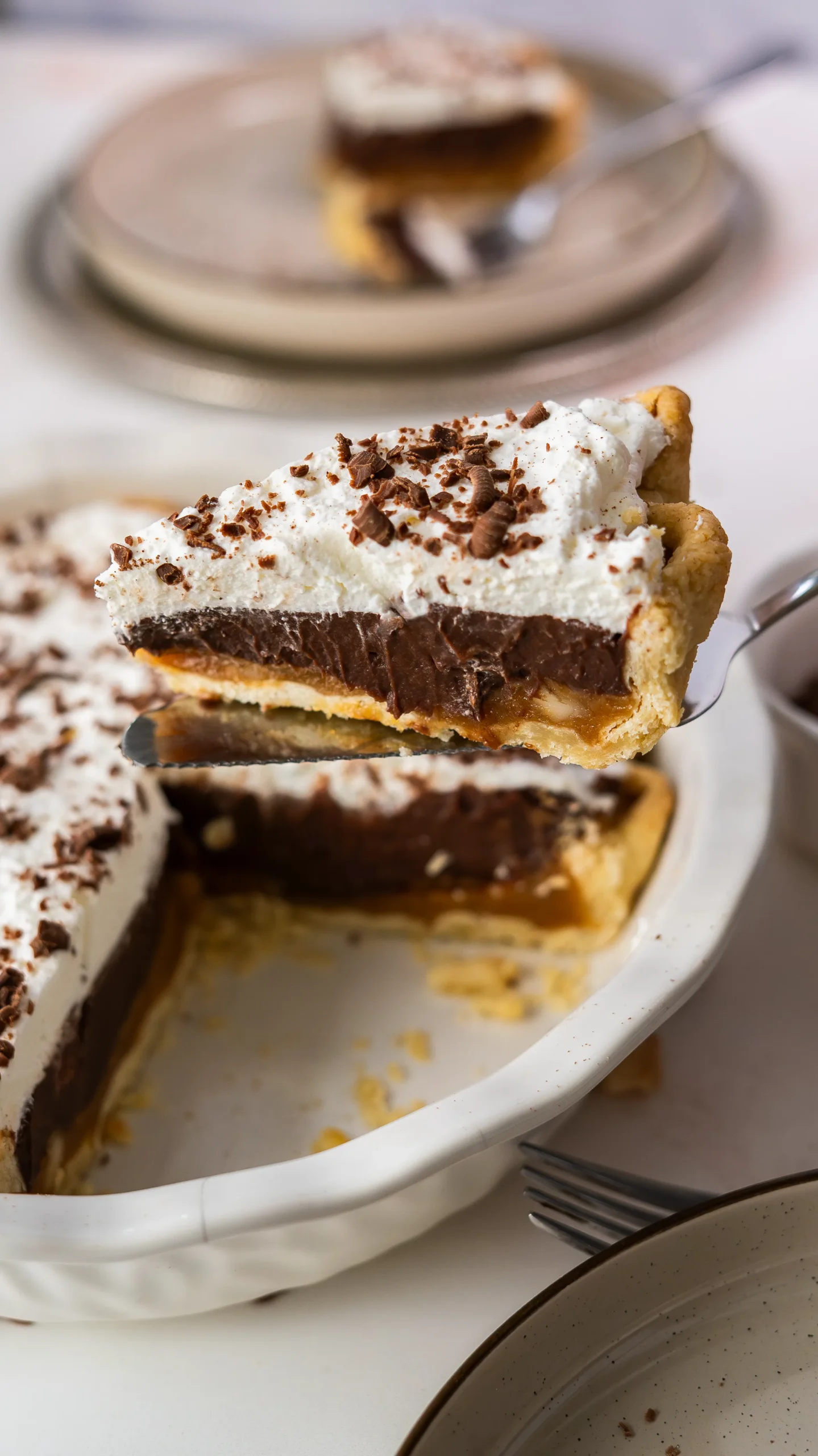 Creamy Chocolate Macadamia Pie 3